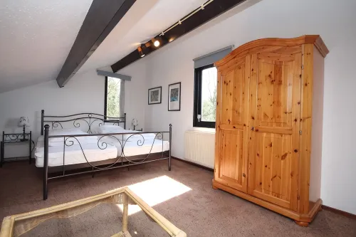 Detached house of 95m2, exclusive on the edge of the park, garden 700m2.