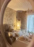 Air-conditioned wooden house, heated swimming pool, spa, internet and bicycles in a quiet location