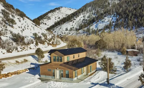 3Bd 2.5BTH, Hot Tub, Wheelchair Accessible and Mountain View’s