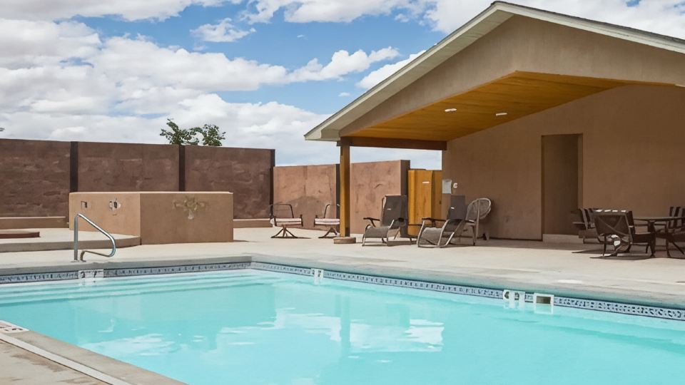 Stunning New 4 bedroom home minutes to Arches