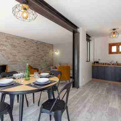 2-bedroom house at the foot of the city Others