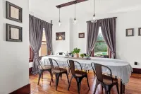 Spacious Victorian in the heart of Catskill Village - Close to All