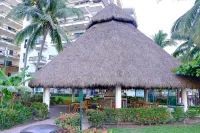 Beautiful Beach Front 3 Bdrm All with Ensuites Condo Playa Royale Nuevo Vallarta