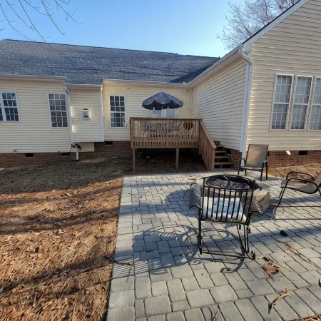 Remodeled ranch style home with Firepit conveniently located