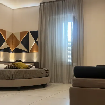 Hotel Tonic