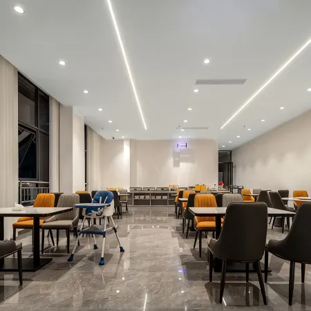 Yunjing Hotel (Ziyun Government Affairs Center Branch)