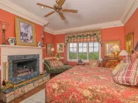 Wintersun.. A World Class Private Estate Atop A Mountain 15 min from Asheville Hotels in Fairview