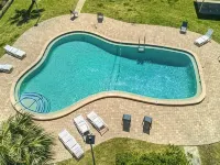Dragonfly on the Canal with Golf Cart Included  Beginning 7/12/26 - Swimmingpools
