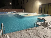 Ski In/out, Sleeps 8, Pool, Hot Tub, Snow Tubing! - 4-Star