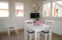apartment in Honfleur city center with parking