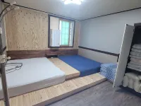 Jecheon Four Seasons Pension Hotels near Deogjusa