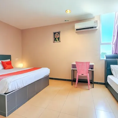 CMN Hotel & Homestay Hotel berhampiran Batu Dua Sri Maha Mariamman Temple