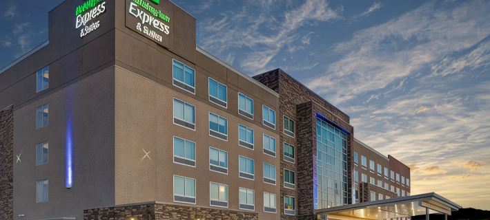 Wyndham Noblesville Hotels in Hamilton County
