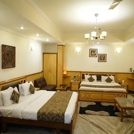 Hotel Siddharth Residency