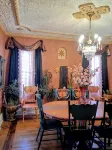 Hidden Gem Sleeps 10+! Children & Pets Welcomed!