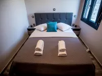 Paraiso Azul Villas Hotels in Distos