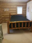 Beautiful Real Log Home on the Olentangy River