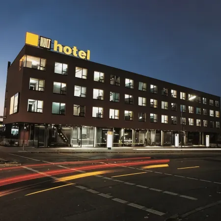 Kult Hotel