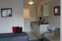 Bavarian Motel - 2-Star