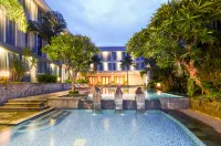 Emersia Hotel and Resort - 4-Star