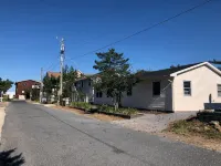 Simple Family Beach house: one floor & steps to ocean.  V. close beach location - 民泊