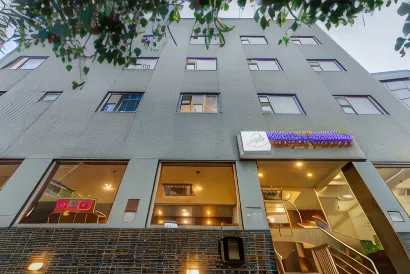Season 4 Residences - Nungambakkam Near US Consulate, Apollo Hospital, Shankar Nethralaya