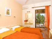 Nautilus Barbati Hotels in Mparmpati