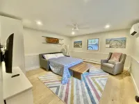 Lakefront cabin with dock, hot tub, fire pit!! - بوتيك