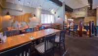 洛斯托夫特普瑞米爾飯店 - 早餐