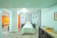 Semi-basement 2-bedroom apartment with AC in Fairbanks - 2-Star