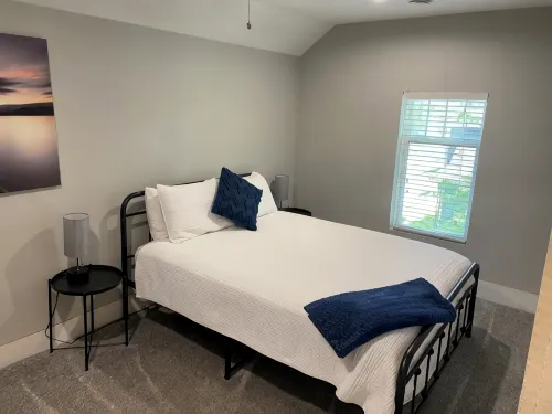 Unique Apartment above Lake Time Brewery in Downtown Clear Lake