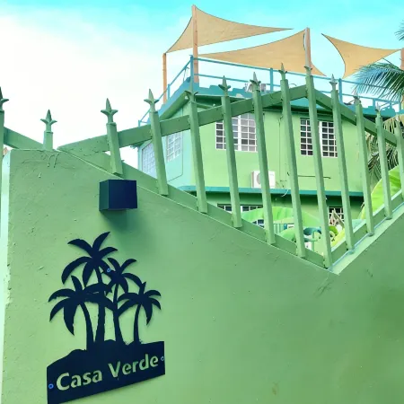 Casa Verde - 180° Ocean Views Rooftop Deck - King Beds
