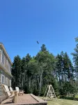 Coastal Escape at Clay Point Retreat - Water front - 3 Bedroom home - Sleeps 10 - 4-Star