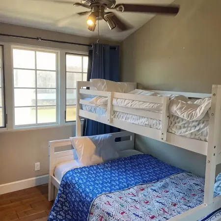 Modern 3-Bedroom beach townhome