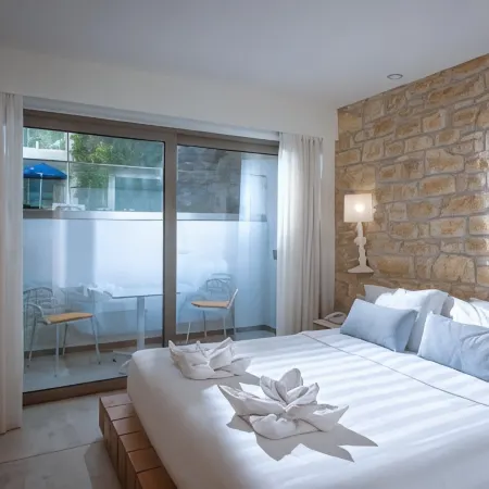 Mary Hotel & Mary Royal Suites
