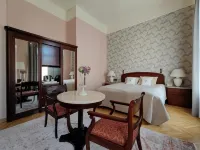 Grand Hotel Отели рядом с достопримечательностью «Центр города»