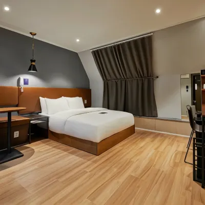 Just Stay, Suwon Yeongtong Hotel berhampiran Stesen Mangpo