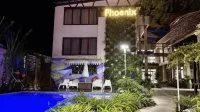 Phoenix Minh Chau Hotel - piscina