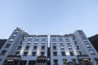 Taebaek Tourist Hotel - parking