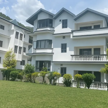 Fresco Hotel & Residences