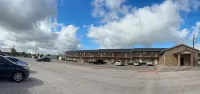 哈爾馬克酒店及套房 - 停車場