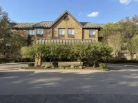Wingate by Wyndham Utica Hotels in Macomb County