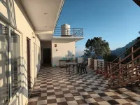 The Hill Heaven Home Stay - موقف سيارات