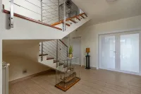 Terra Magica Deluxe Apartment or Room with Private Parking, Terrace and Sea View - Хоумстей