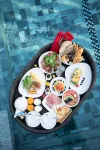 Sky Hill Villa Surattthani - Breakfast