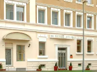 Hotel Augustin Komfort Leipzig Hotels near Engelsdorf