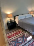 Charming Downtown Laguna Beach Cottage-beach across street/town 1 block - 3-Star