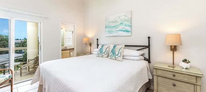 NEW LISTING: Pristine 2-Bedroom Oceanfront Penthouse Suite on Grace Bay Beach Hotels in The Bight Settlement