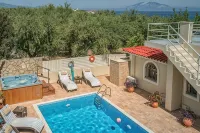 Private pool villa with water massage pool and sea view roof garden - Villas
