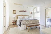 Downtown Napa!  Unit A Walk to Everything! - 4-Star